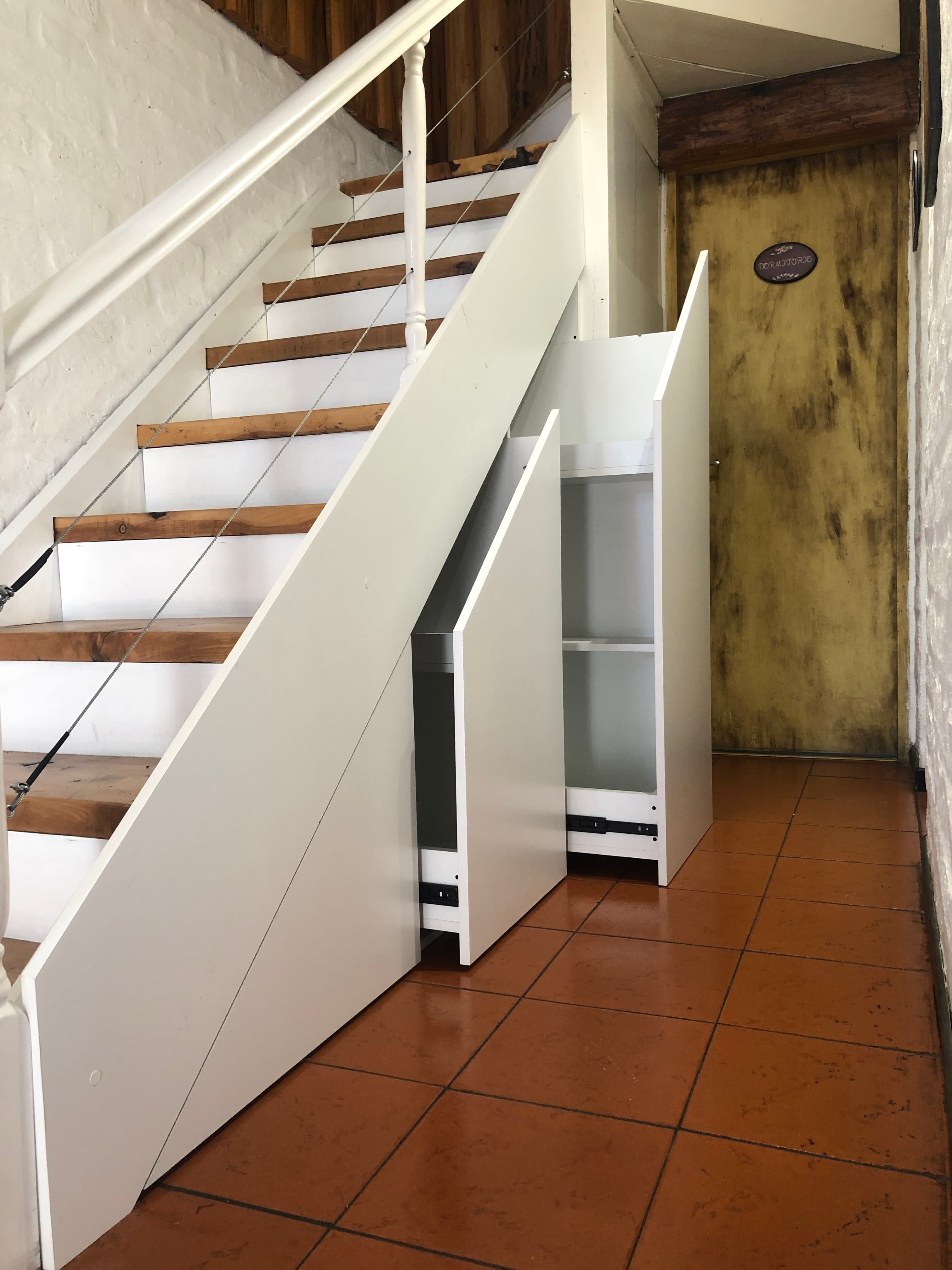 Mueble Bajo Escalera - Image 2